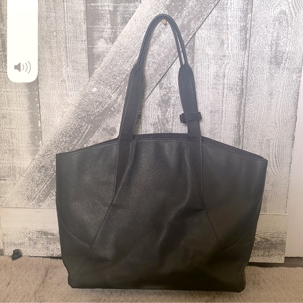 LULULEMON All Day Tote - Picture 5 of 16